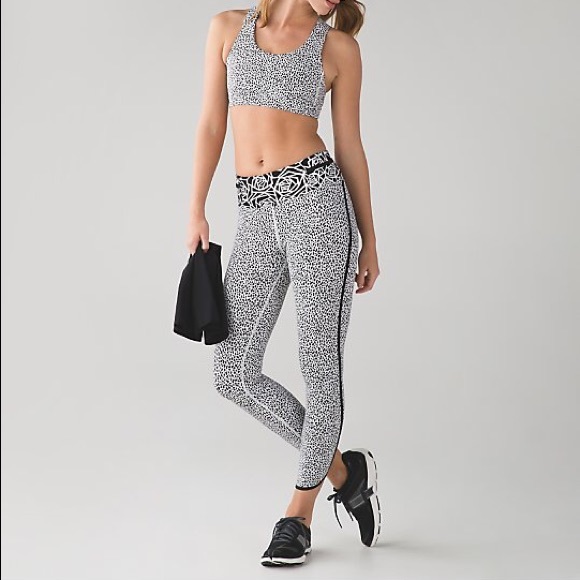 lululemon athletica Pants - Lululemon Run Real Quick Running Crop Tights